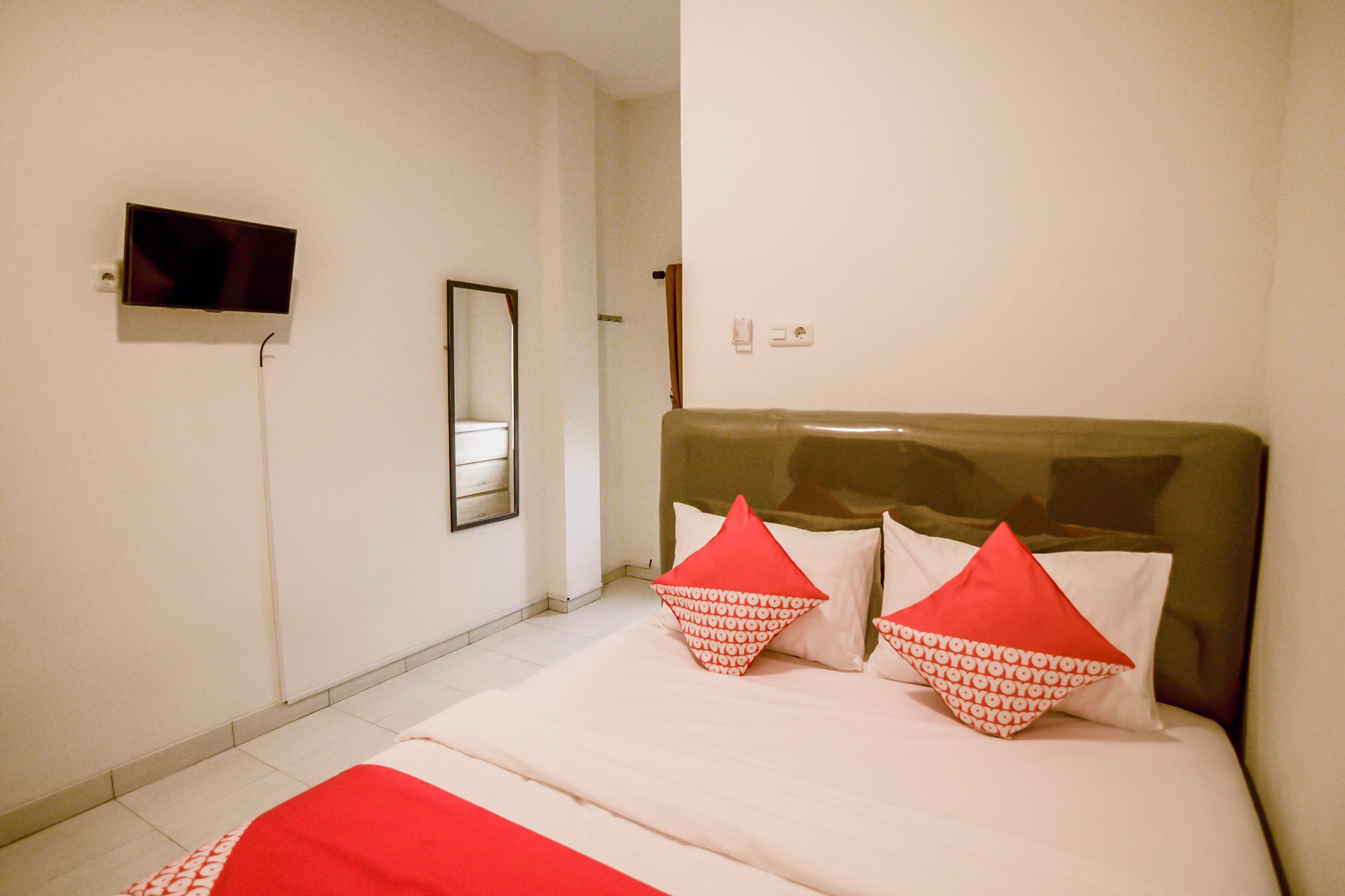 Oyo 183 The Pipe House Otel Palembang Dış mekan fotoğraf