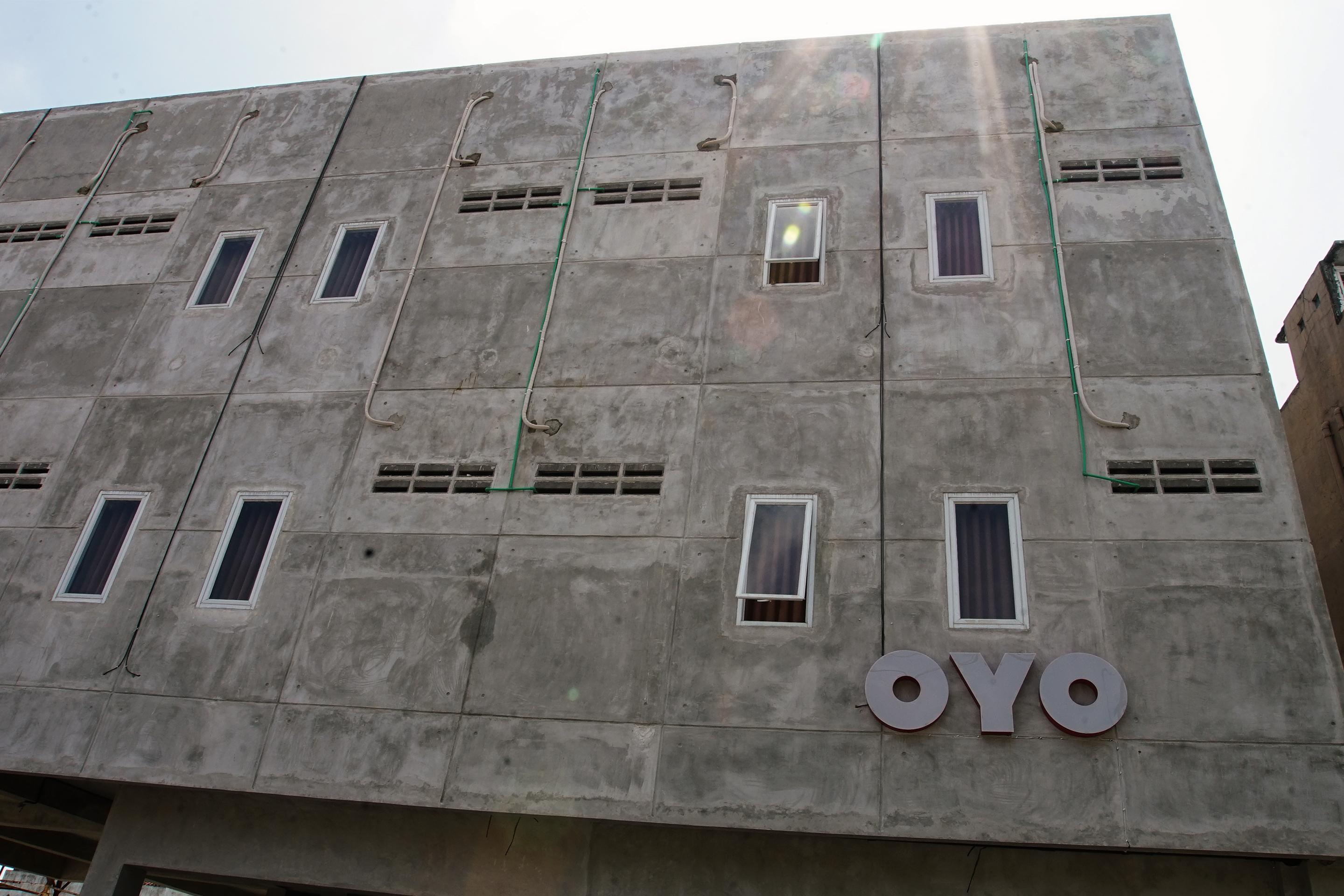 Oyo 183 The Pipe House Otel Palembang Dış mekan fotoğraf